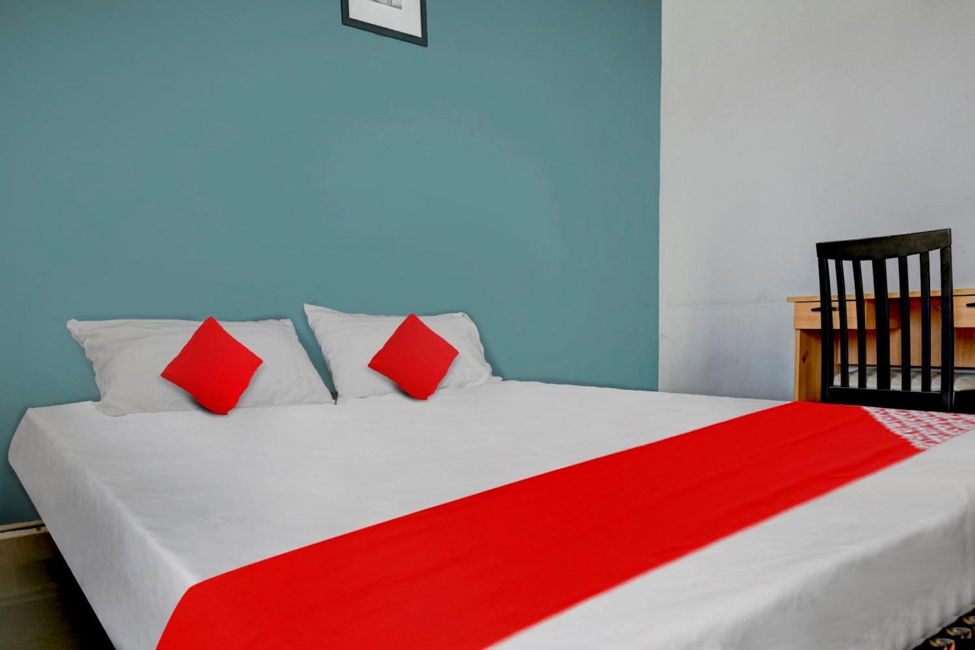 Live As Chn727 Hotel Guduvancheri ภายนอก รูปภาพ